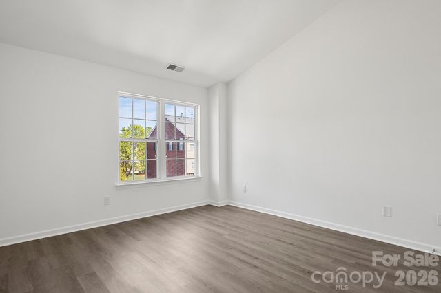 16209 Peachmont Drive, Cornelius, NC 28031