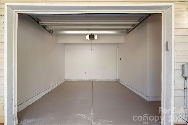 16209 Peachmont Drive, Cornelius, NC 28031