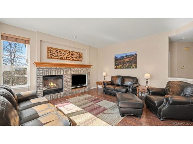 2822 Signal Creek Dr, Thornton, CO 80241