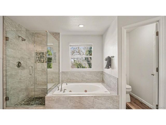 2822 Signal Creek Dr, Thornton, CO 80241