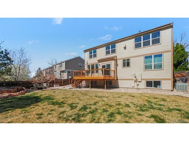 2822 Signal Creek Dr, Thornton, CO 80241