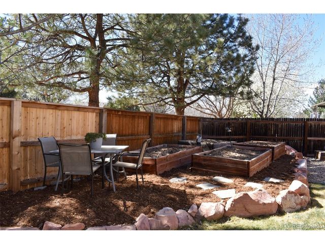 2822 Signal Creek Dr, Thornton, CO 80241