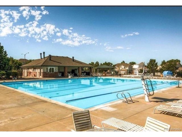 2822 Signal Creek Dr, Thornton, CO 80241