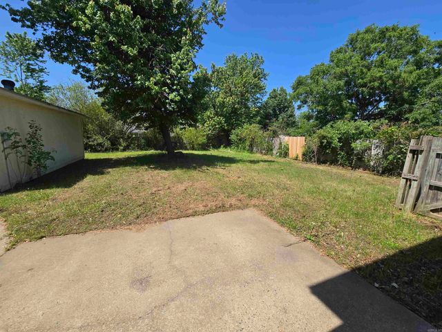 17 Mcarthur, Cabot, AR 72023