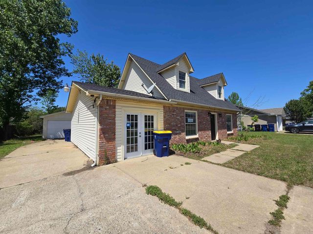17 Mcarthur, Cabot, AR 72023