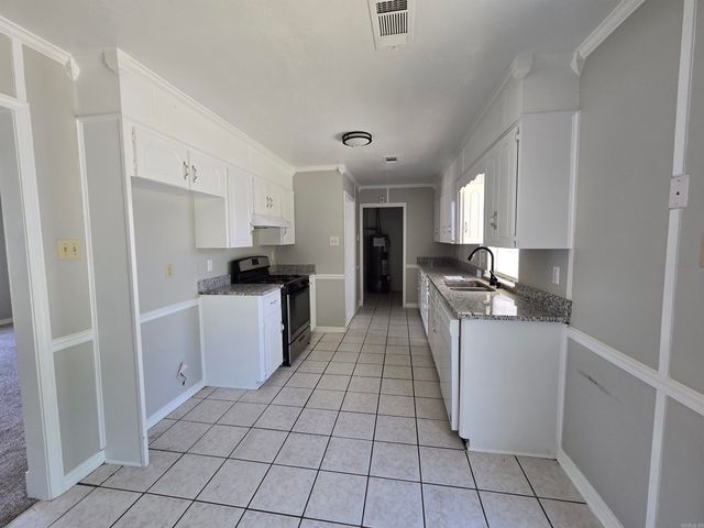 17 Mcarthur, Cabot, AR 72023