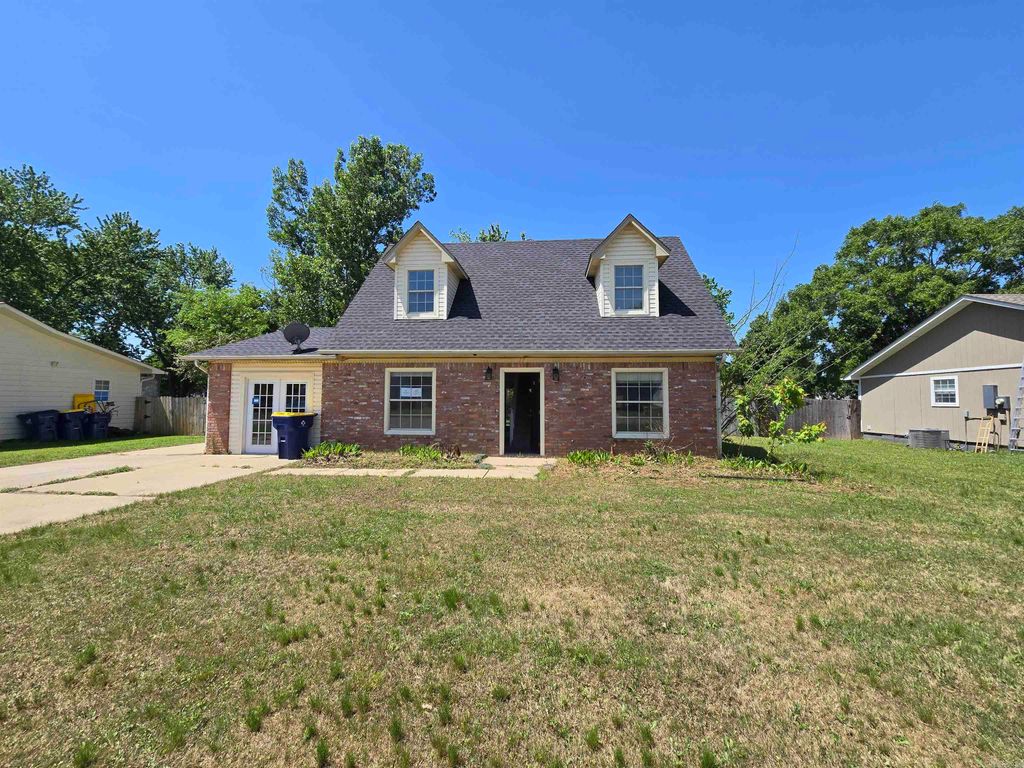 17 Mcarthur, Cabot, AR 72023
