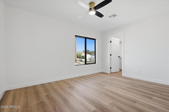 15652 N 52ND Street, Scottsdale, AZ 85254