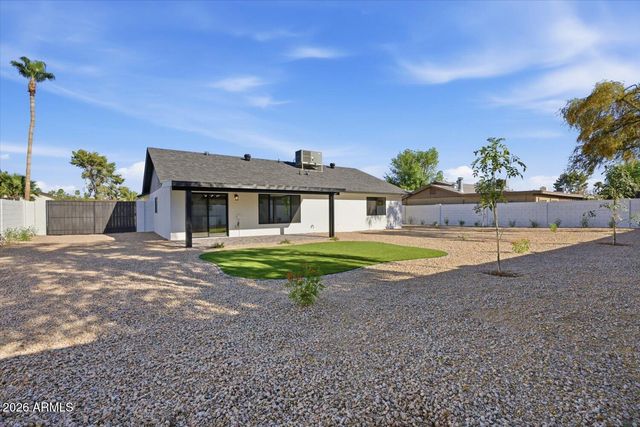 15652 N 52ND Street, Scottsdale, AZ 85254