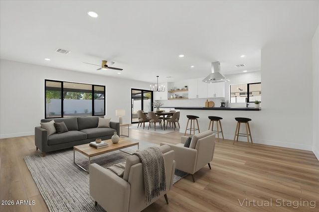 15652 N 52ND Street, Scottsdale, AZ 85254