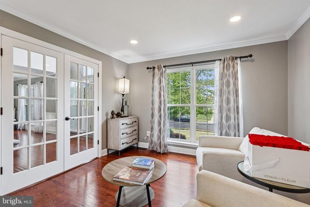 19 ANNAPOLIS DR, Marlton, NJ 08053