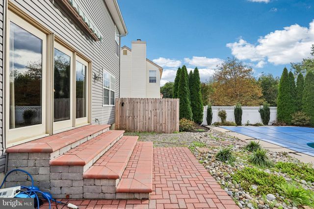 19 ANNAPOLIS DR, Marlton, NJ 08053