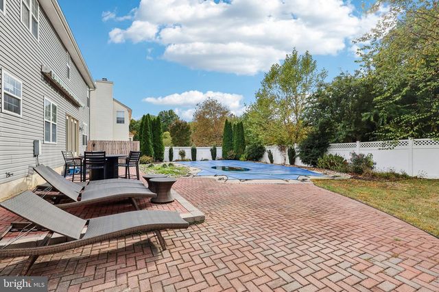 19 ANNAPOLIS DR, Marlton, NJ 08053