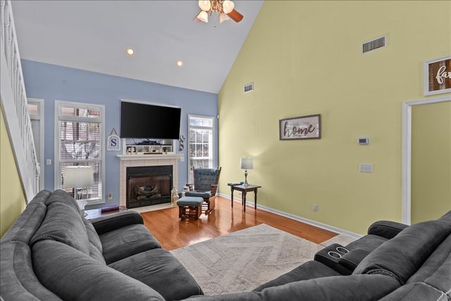 110 Brockton Ct, Dothan, AL 36305