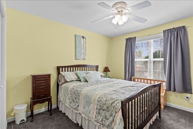 110 Brockton Ct, Dothan, AL 36305