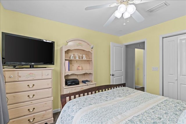 110 Brockton Ct, Dothan, AL 36305