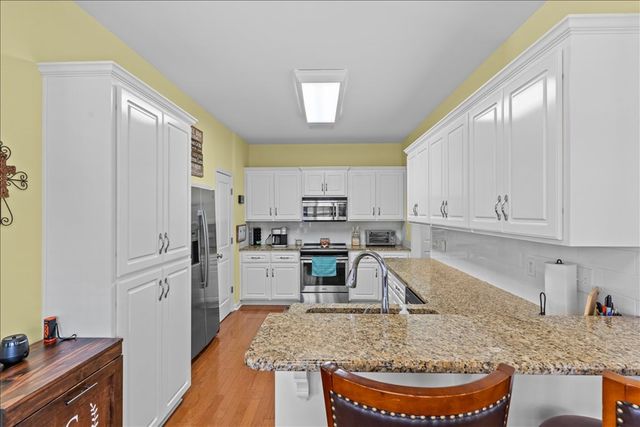 110 Brockton Ct, Dothan, AL 36305