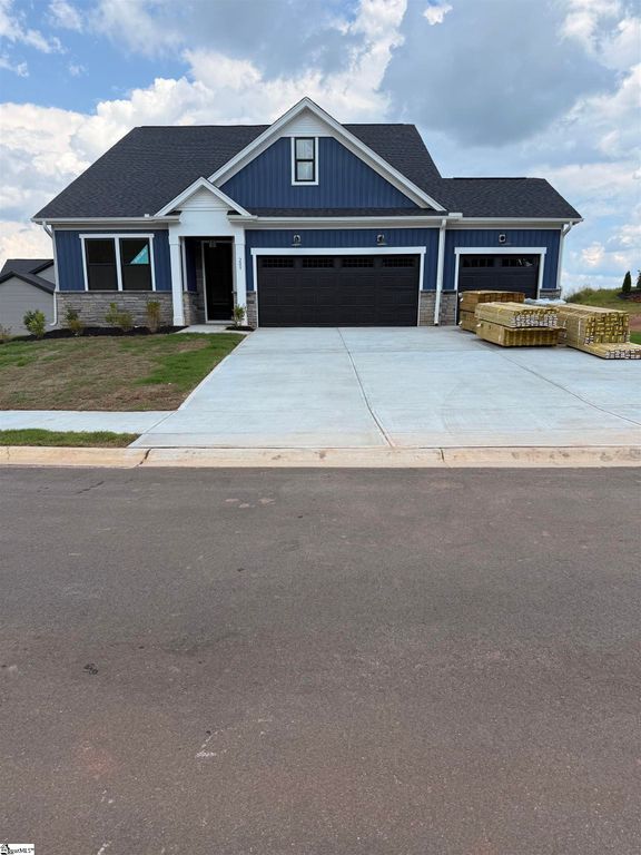 209 Tiger Lily Drive, Anderson, SC 29621