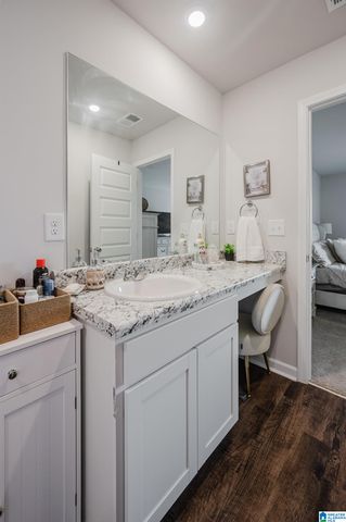 330 AMBER AVENUE, Calera, AL 35040