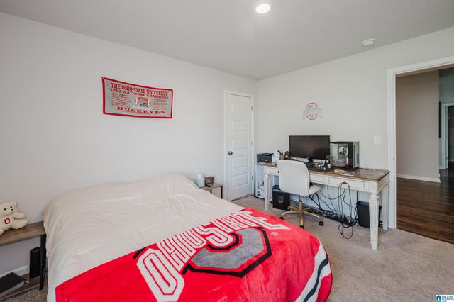 330 AMBER AVENUE, Calera, AL 35040