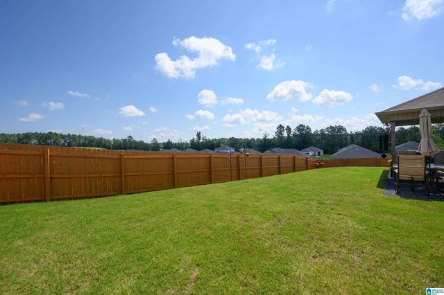 330 AMBER AVENUE, Calera, AL 35040