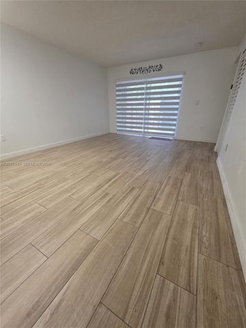 15711 SW 137th Avenue 101, Miami, FL 33177