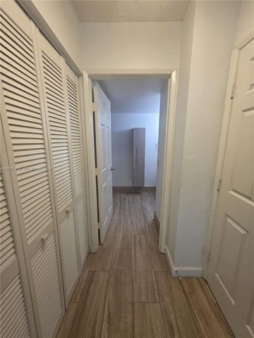 15711 SW 137th Avenue 101, Miami, FL 33177