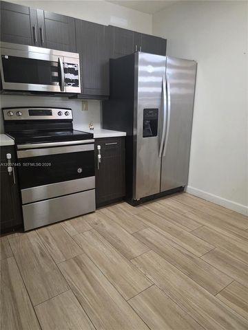 15711 SW 137th Avenue 101, Miami, FL 33177