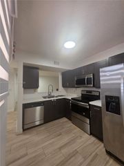 15711 SW 137th Avenue 101, Miami, FL 33177