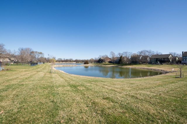 1002 N Cedar Downs Cir, Wichita, KS 67235