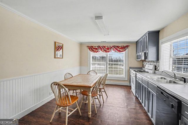 707 E Mcintosh Road, Griffin, GA 30223