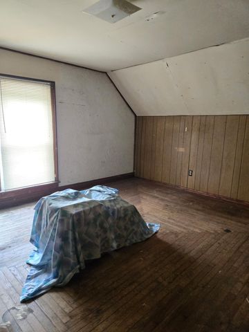 1026 Lillian Street, Hobart, IN 46342