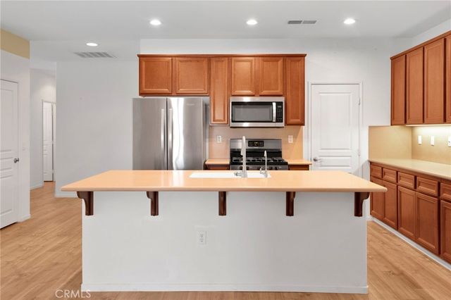 1612 Lewis Creek, Beaumont, CA 92223