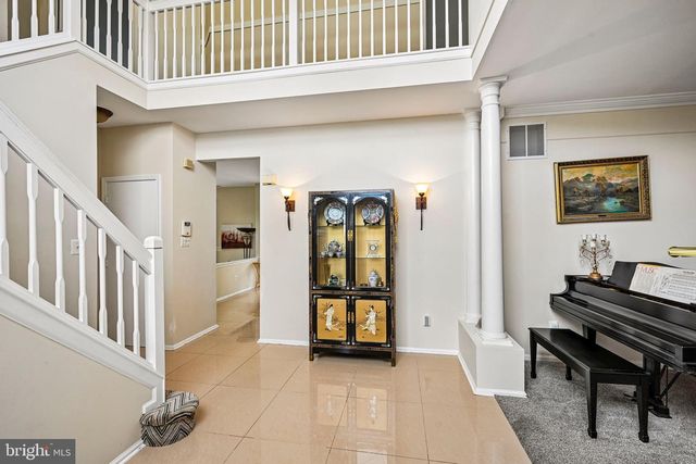45 GRAYPEBBLE CIR, Sicklerville, NJ 08081