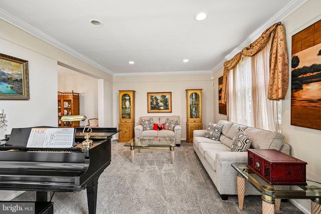 45 GRAYPEBBLE CIR, Sicklerville, NJ 08081