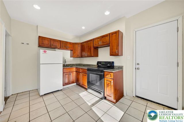 739 North Hazel Street, Allentown City, PA 18102