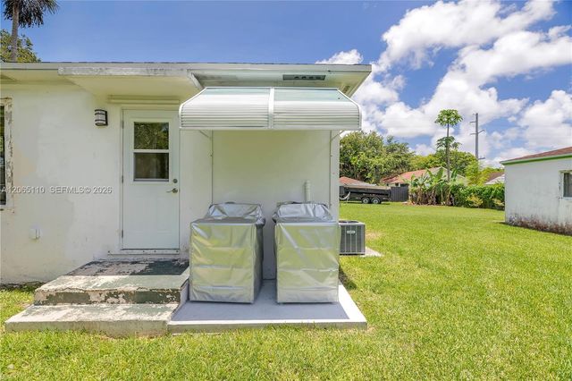 510 NW 90th Street, Miami, FL 33150