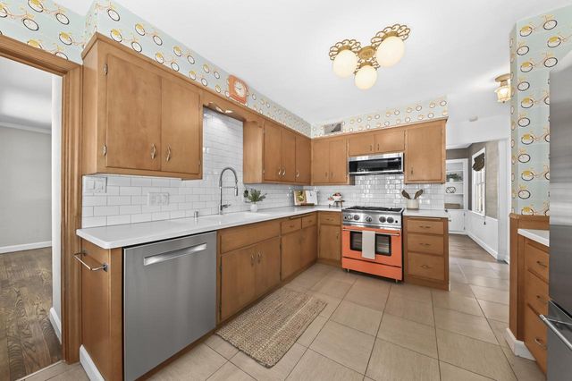2505 81st STREET, Wauwatosa, WI 53213