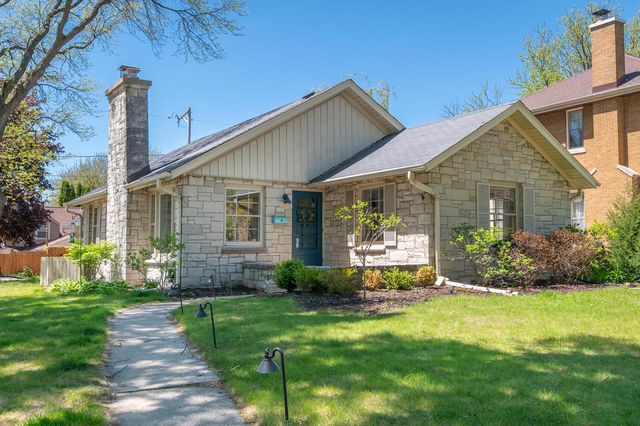 2505 81st STREET, Wauwatosa, WI 53213