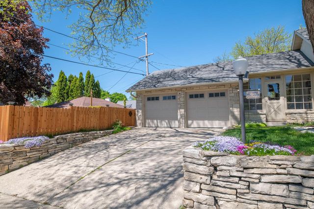 2505 81st STREET, Wauwatosa, WI 53213