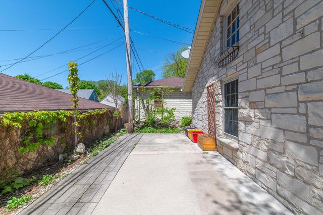 2505 81st STREET, Wauwatosa, WI 53213