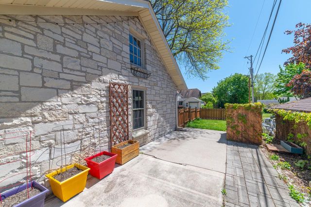 2505 81st STREET, Wauwatosa, WI 53213