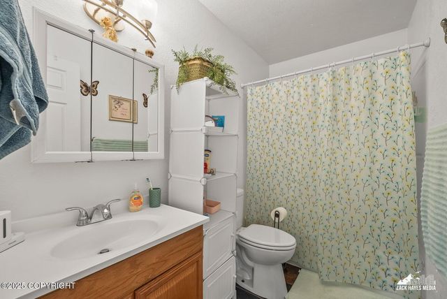 158 Dean Place, Anchorage, AK 99504