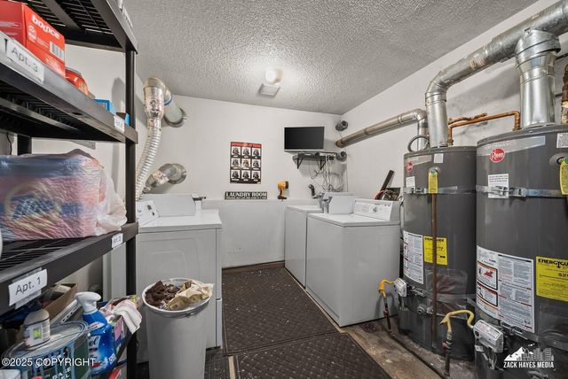 158 Dean Place, Anchorage, AK 99504