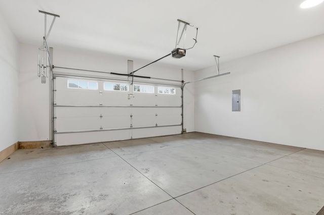 7109 S Tangle Heights Dr, Spokane, WA 99224