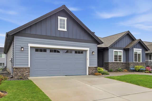 7109 S Tangle Heights Dr, Spokane, WA 99224
