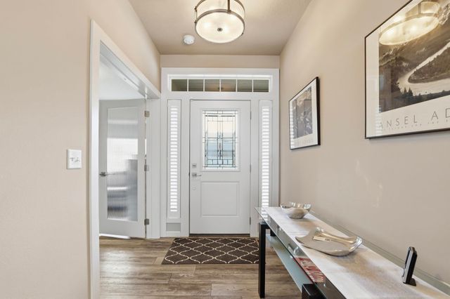 7109 S Tangle Heights Dr, Spokane, WA 99224