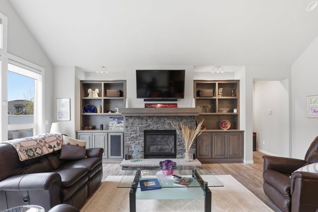 7109 S Tangle Heights Dr, Spokane, WA 99224