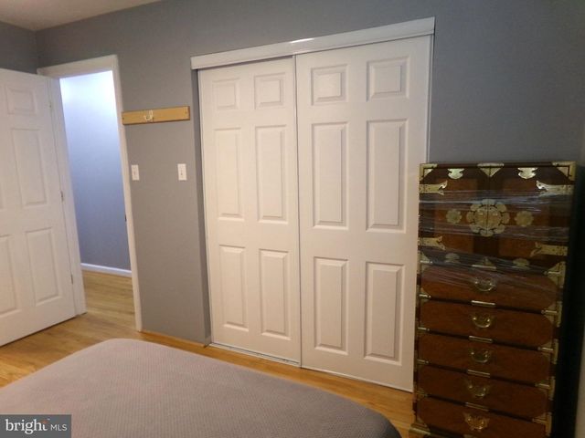 301 CEDAR LN, Annapolis, MD 21403