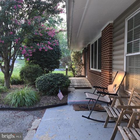 301 CEDAR LN, Annapolis, MD 21403